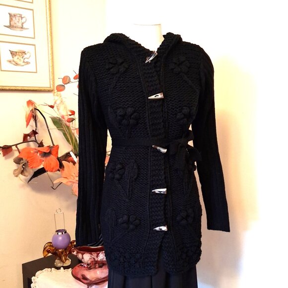 NWT Woman's Black Hooded Cardigan Coat Knit Lightweight Warm & Elegant Outerwear - Picture 3 of 12